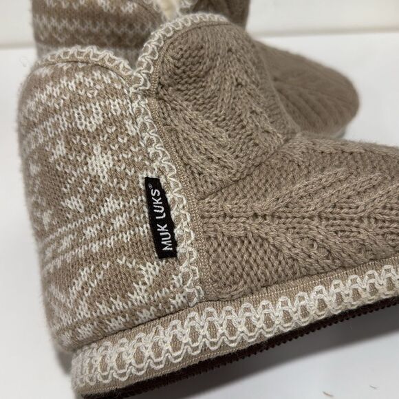 Muk Luks Women's Leigh Slippers EUC - Picture 2 of 6